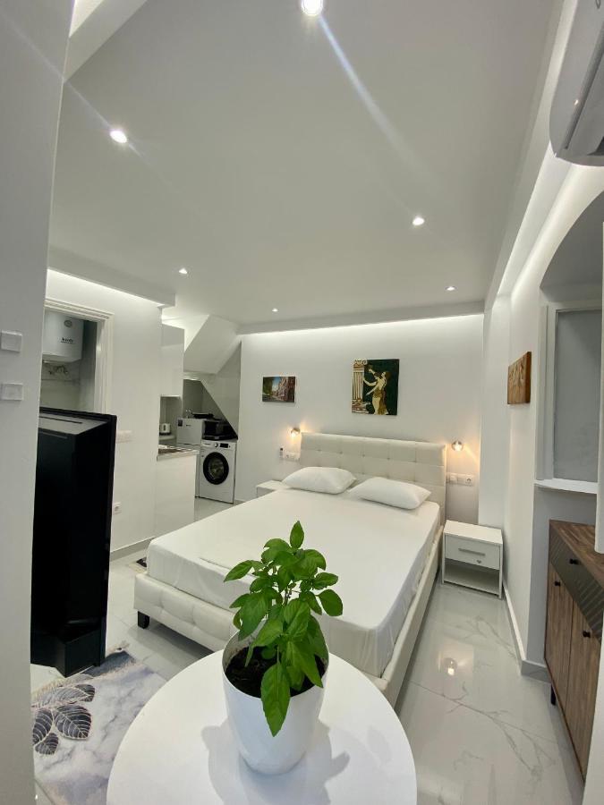 Corfu Port Art Studios ภายนอก รูปภาพ