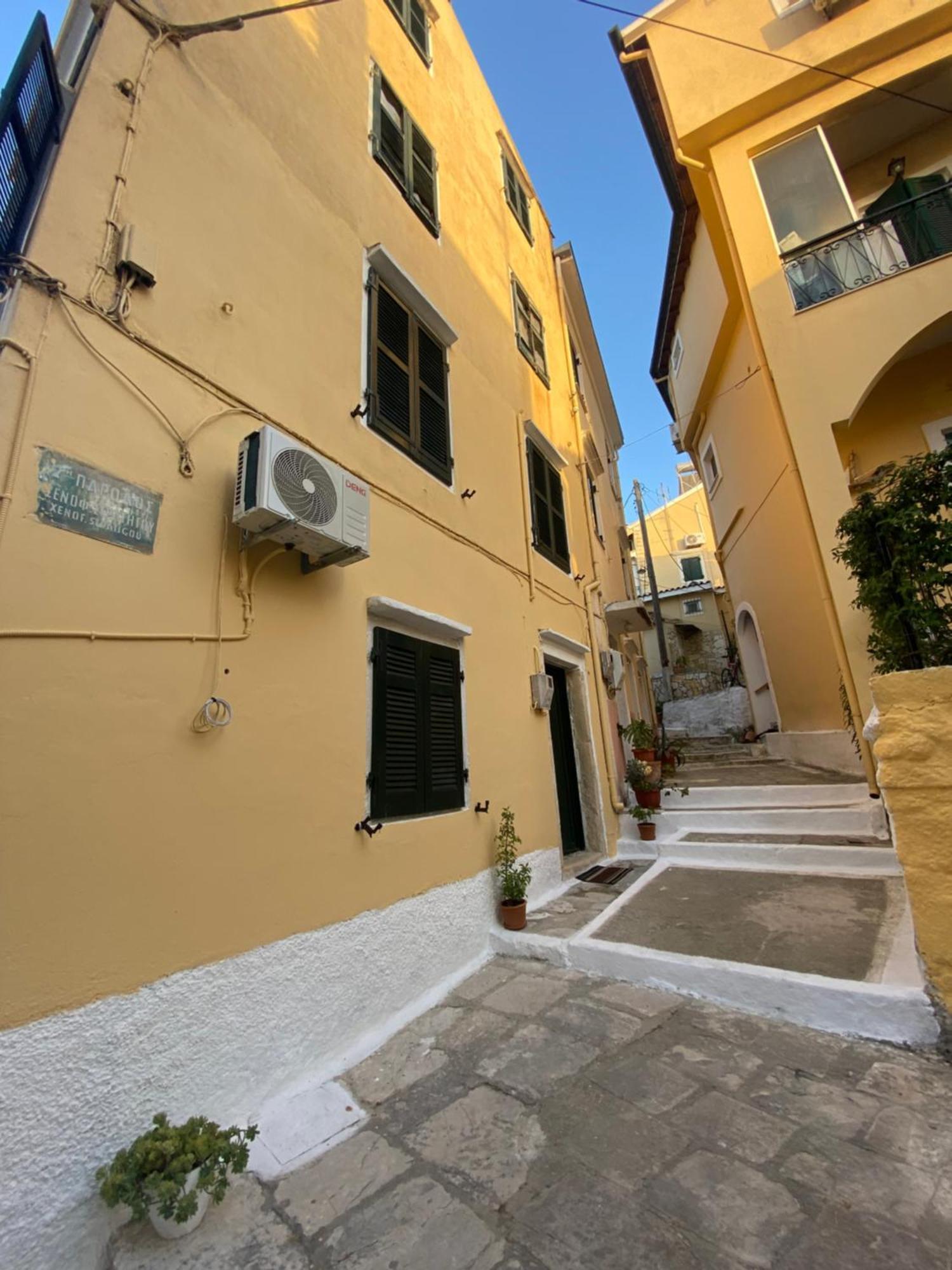 Corfu Port Art Studios ภายนอก รูปภาพ