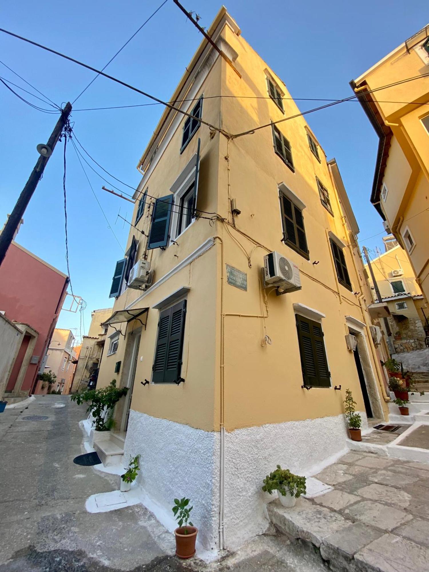 Corfu Port Art Studios ภายนอก รูปภาพ